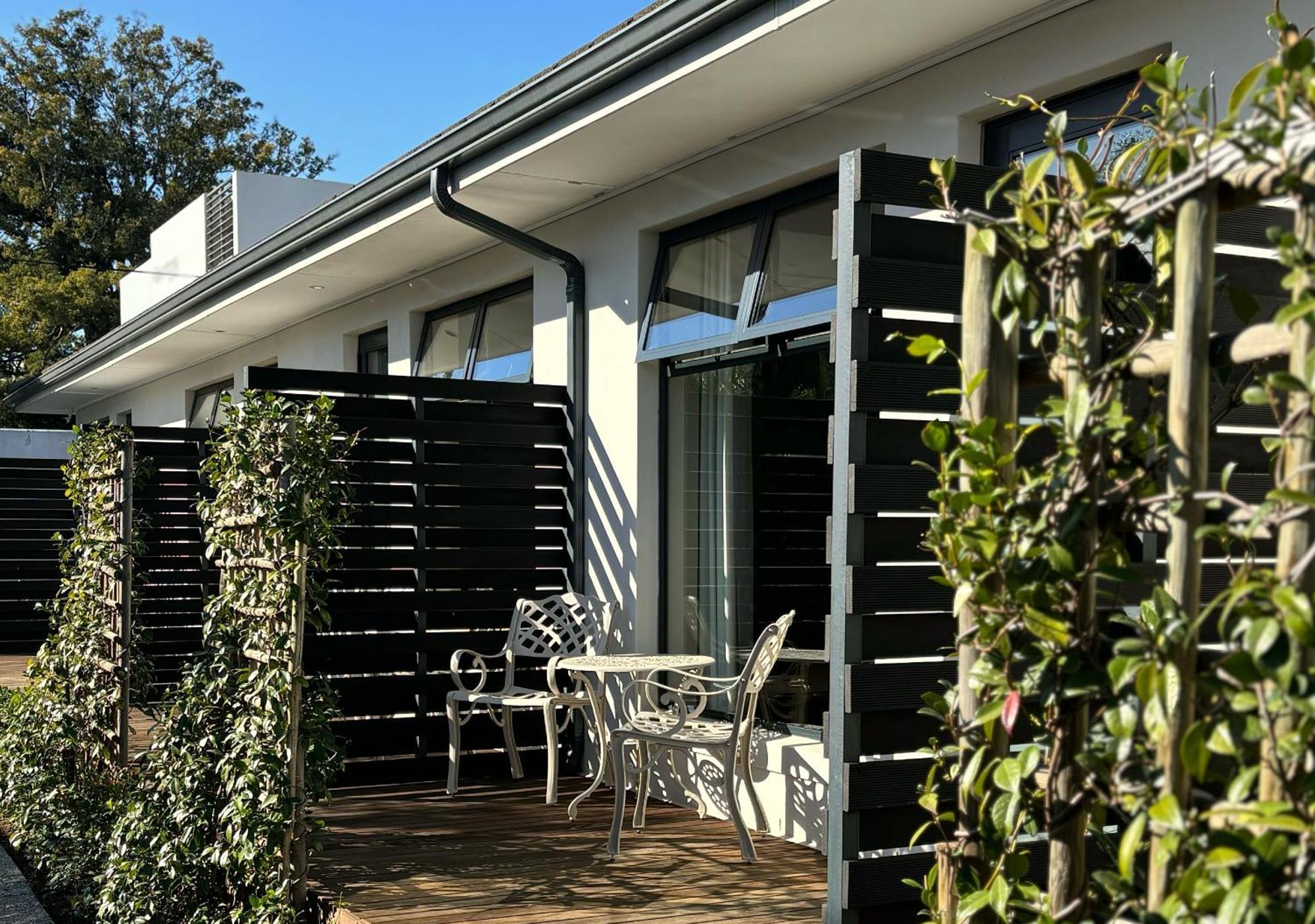 Blix Inn Guesthouse Στέλενμπος Εξωτερικό φωτογραφία