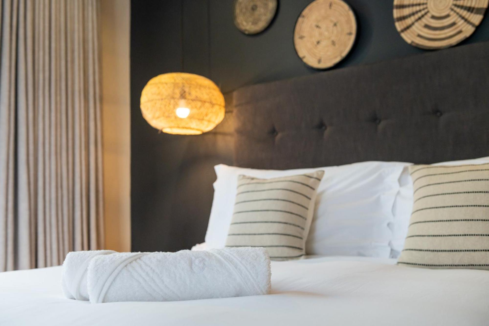 Blix Inn Guesthouse Στέλενμπος Εξωτερικό φωτογραφία