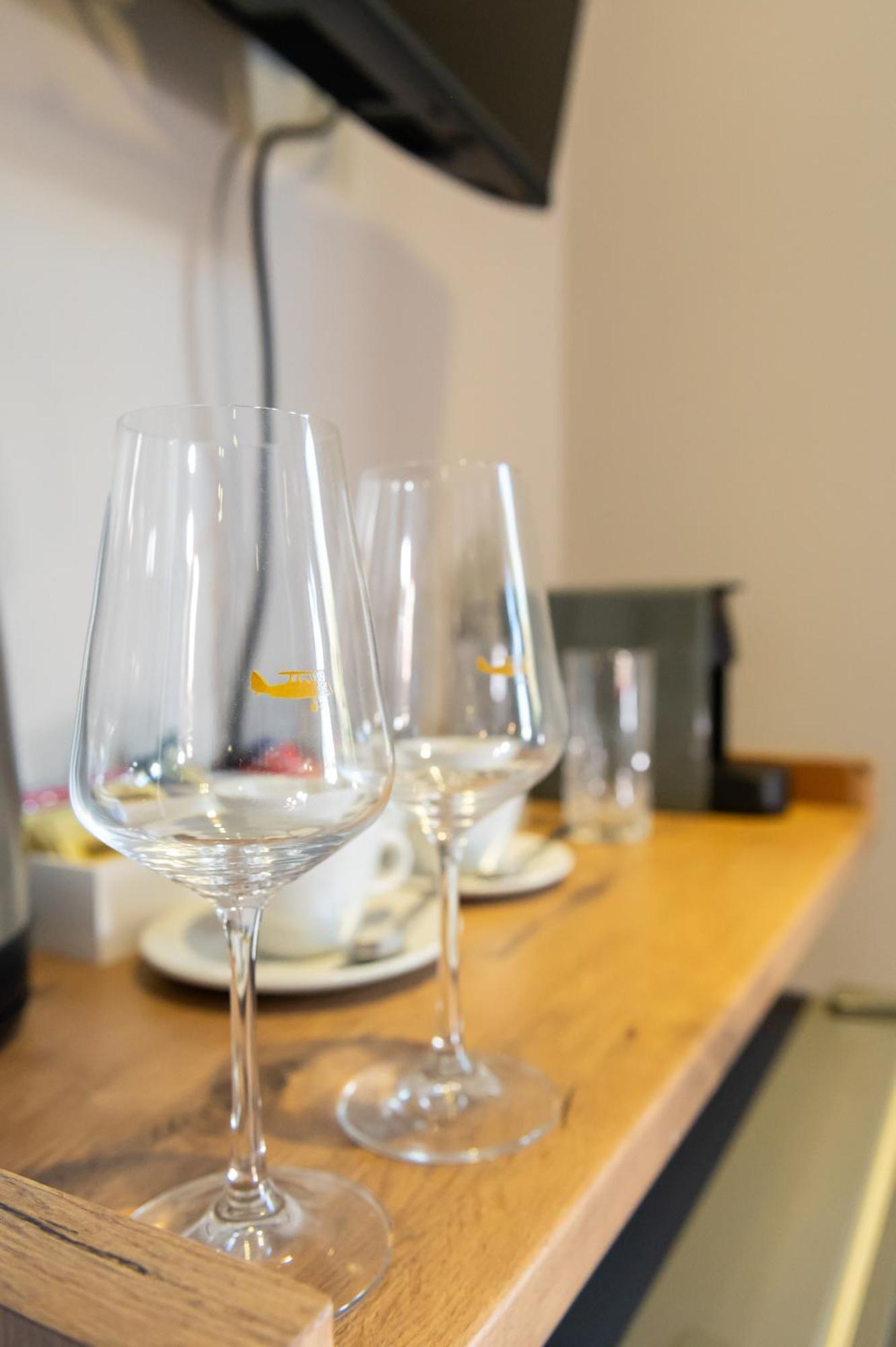 Blix Inn Guesthouse Στέλενμπος Εξωτερικό φωτογραφία