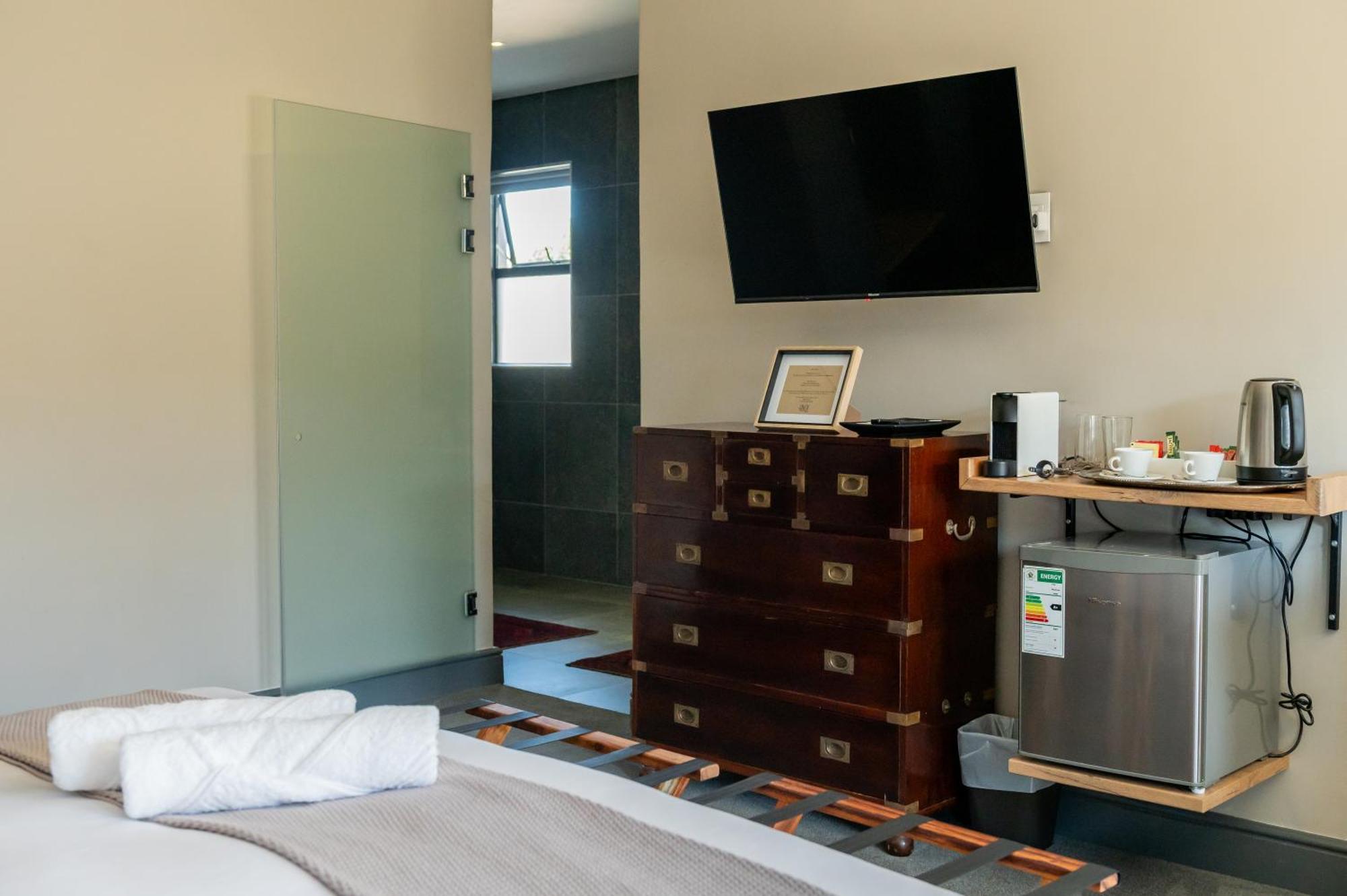 Blix Inn Guesthouse Στέλενμπος Εξωτερικό φωτογραφία
